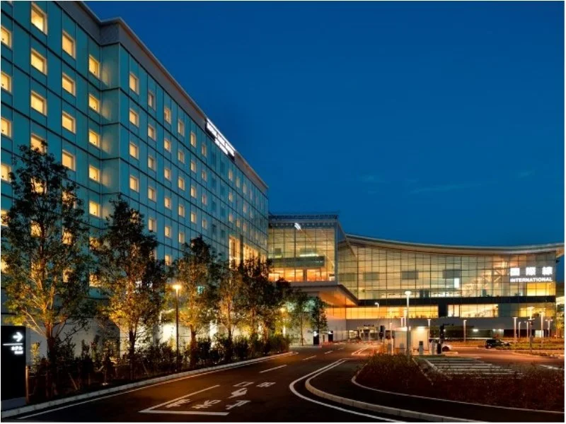 The Royal Park Hotel Tokyo Haneda exterior at Terminal 3 for a late-night arrival