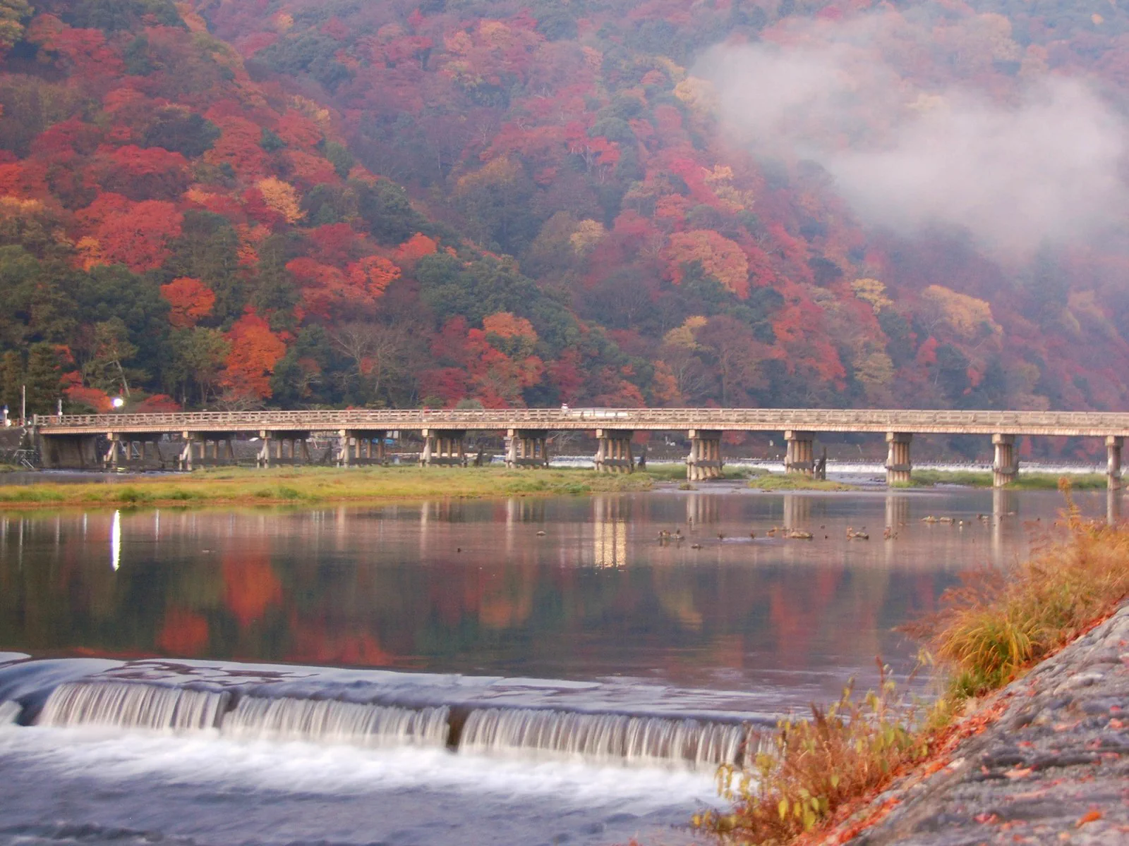 Togetsukyo Bridge, Katsura River and free public mountain foliage in Arashiyama