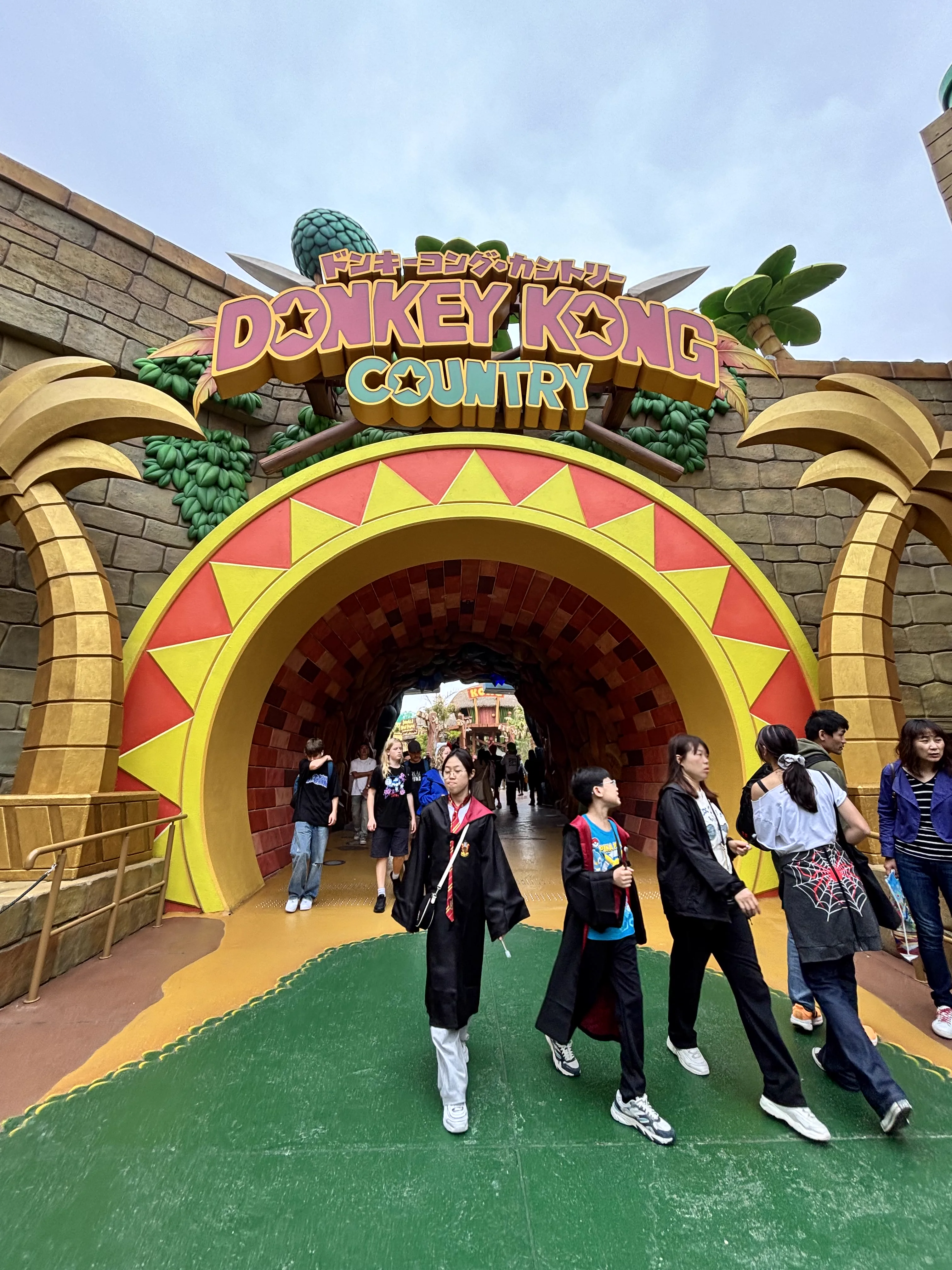 USJ Express Pass 2026: Is It Worth Paying More for Certainty? — Japan travel guide