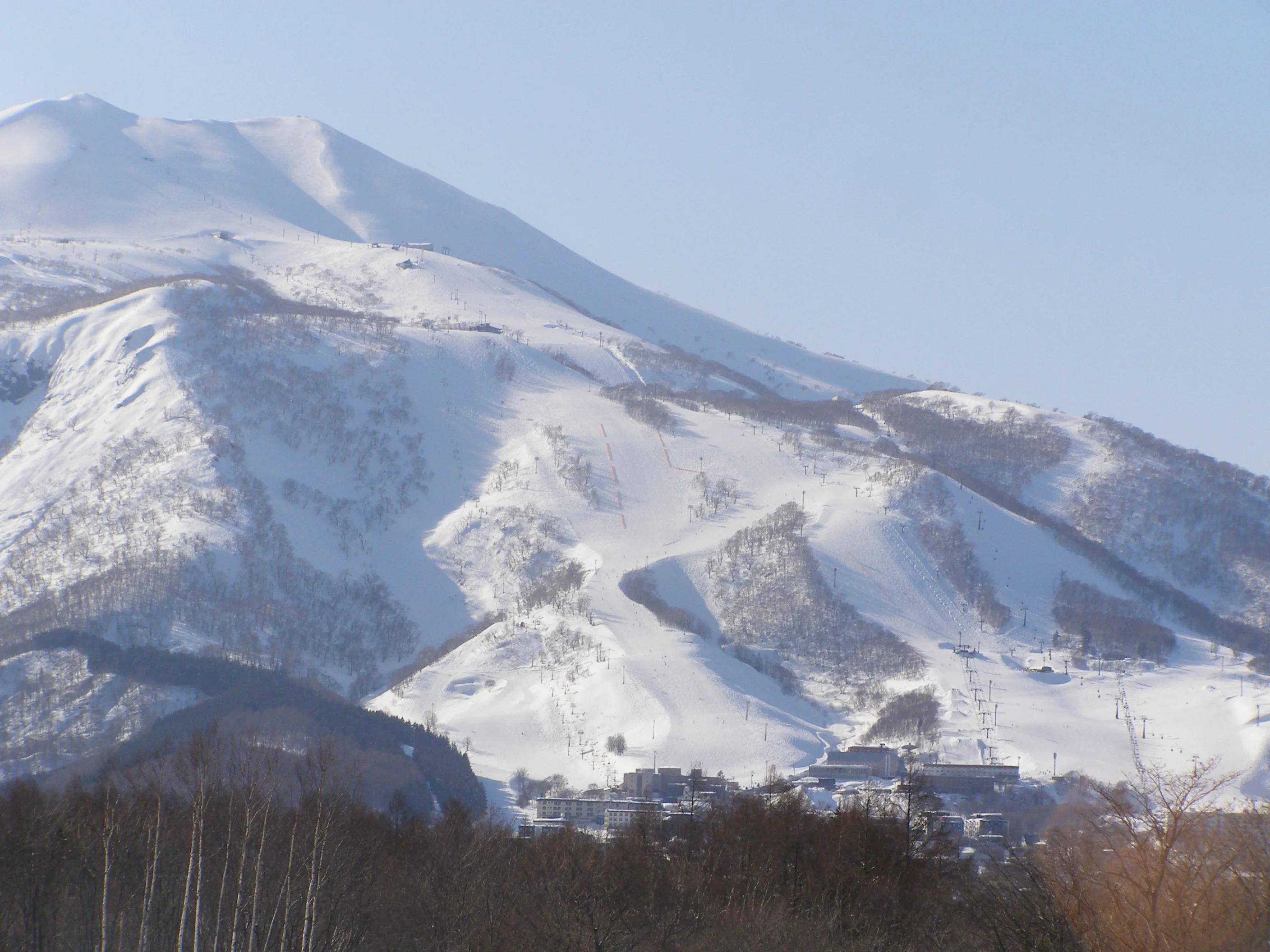 Grand Hirafu in winter for planning a Niseko ski budget and booking timeline