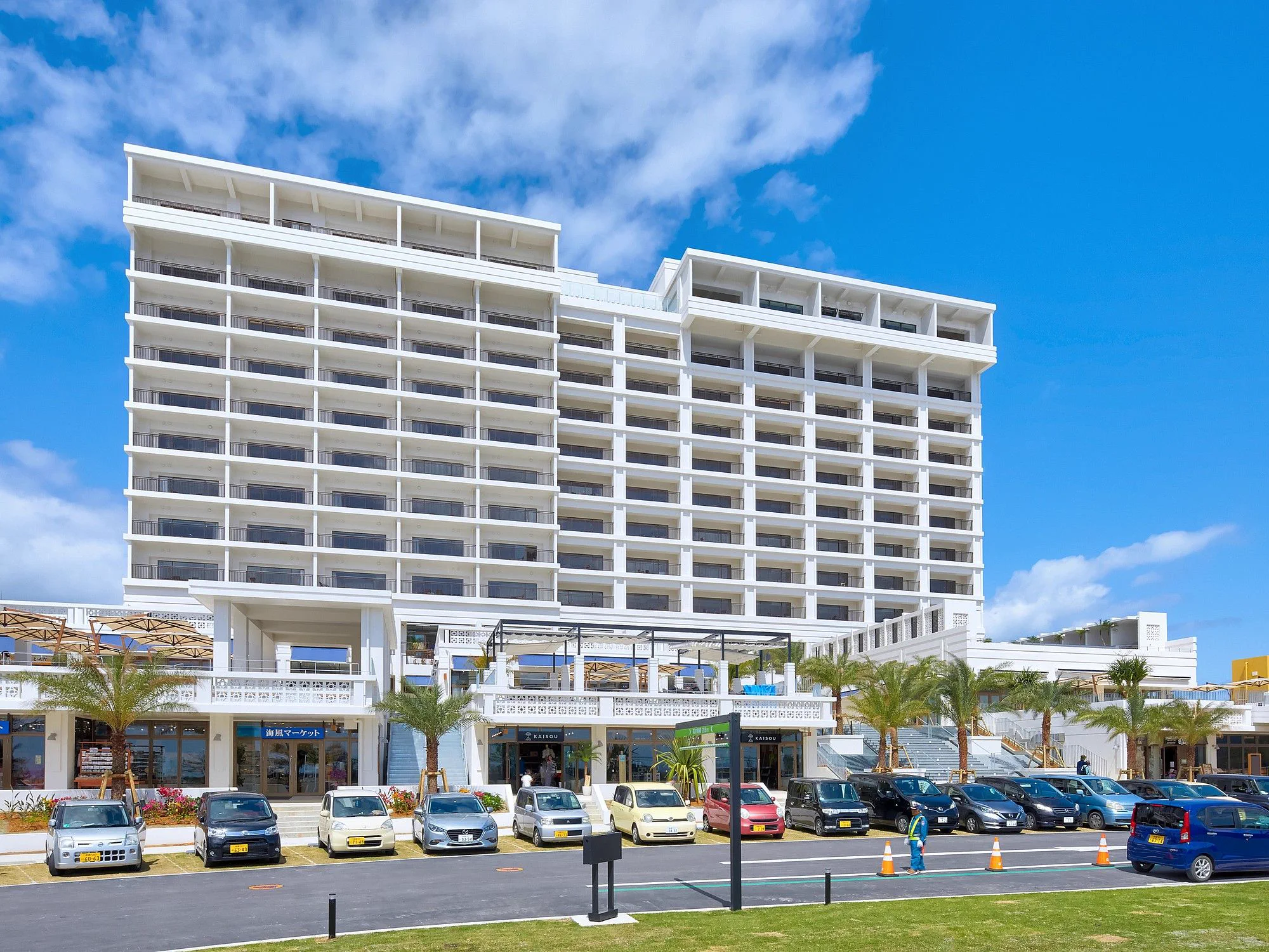 Ala Mahaina Condo Hotel exterior and entrance in Motobu, Okinawa