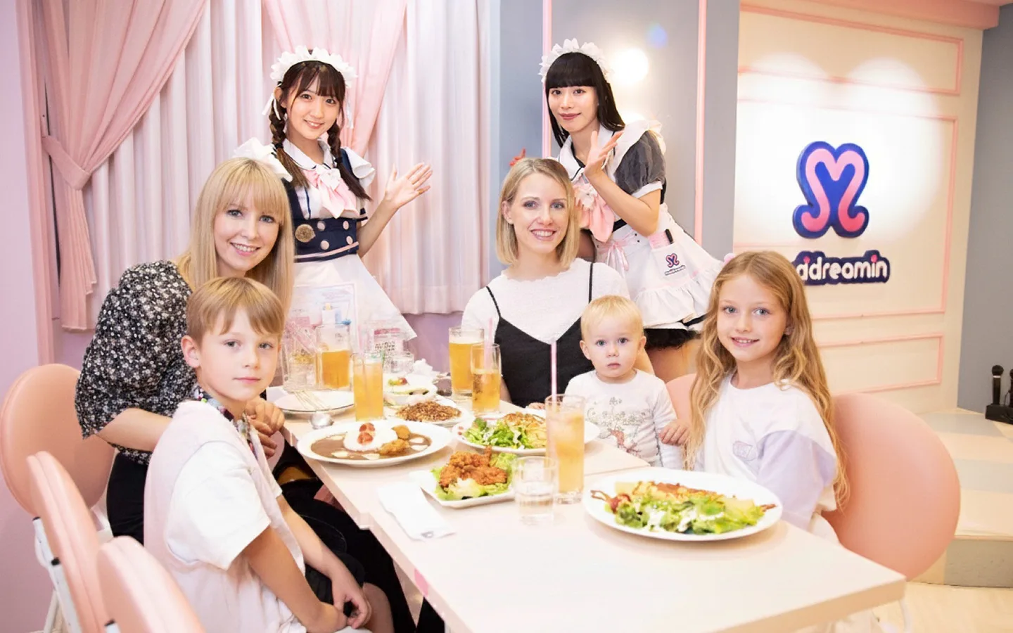 Maidreamin Fukuoka Tenjin: ¥880 Entry vs ¥3,800 HYPER — Check the Night System Before You Go — Japan travel guide