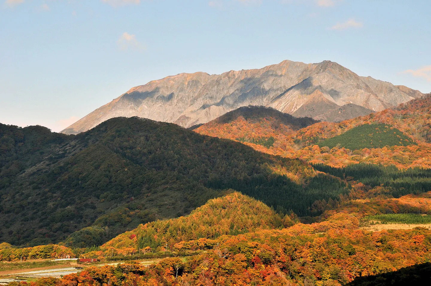 Mt. Daisen Autumn Leaves: Driving, Buses, Hiking and Hotels — Japan travel guide