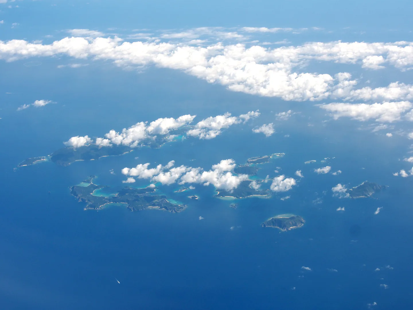 Kerama Islands Day Trip: Snorkeling, Diving, SUP and Whale Watching — Japan travel guide