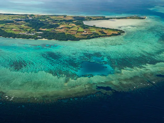 Ishigaki Helicopter Tours: 10, 25 or 45 Minutes? Choose Phantom Island or Iriomote First — Japan travel guide