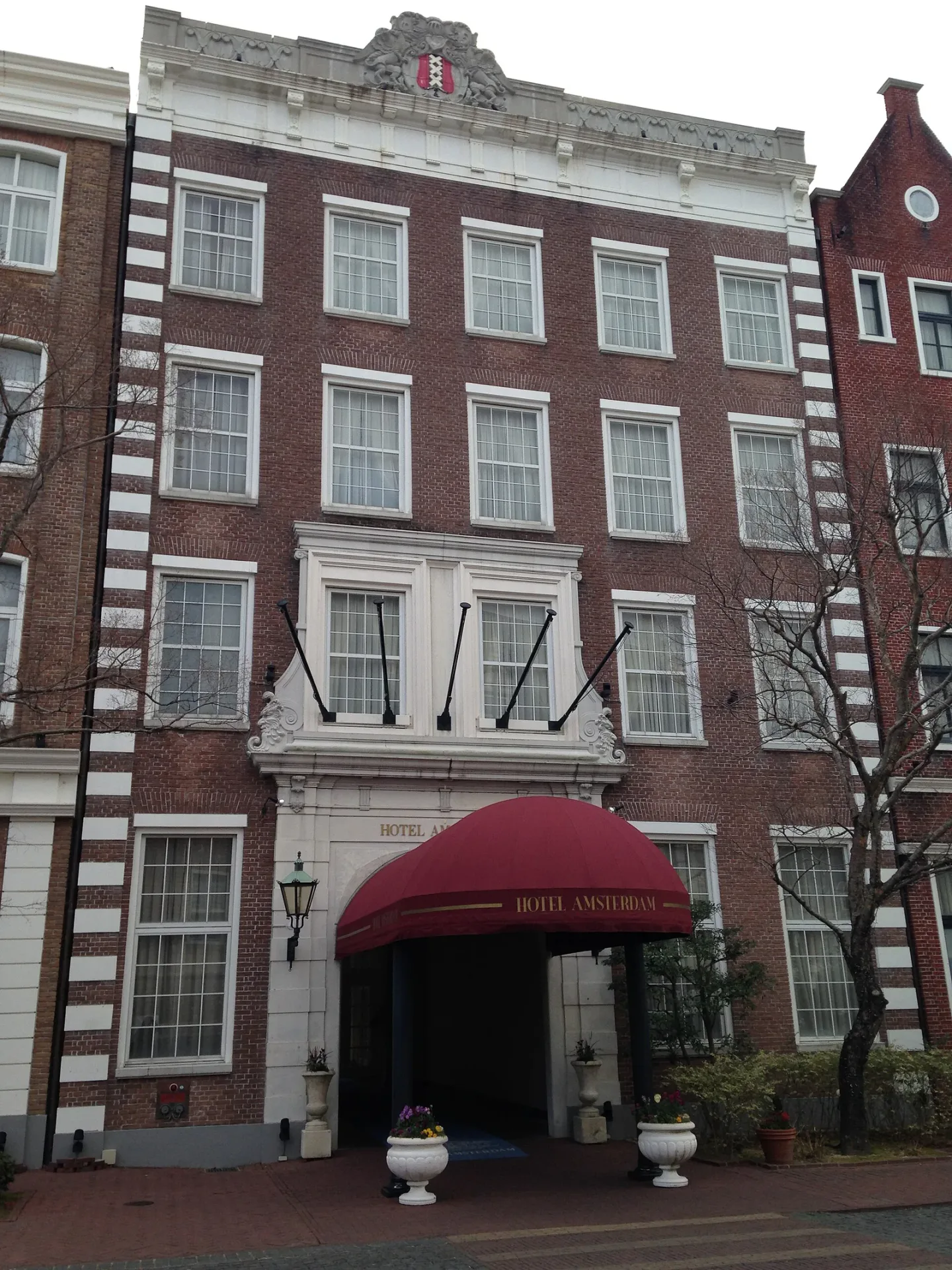 Nagasaki City, Huis Ten Bosch or Unzen? Where to Stay in Western Kyushu
