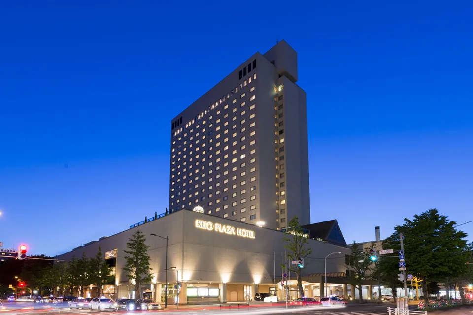Keio Plaza Hotel Sapporo: Is a 33.2 m² Twin Worth the Winter Walk? — Japan travel guide