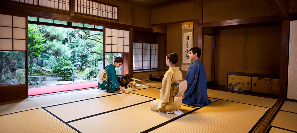Kyoto Tea Ceremony Guide: MAIKOYA Kimono, Etiquette and Booking — Japan travel guide