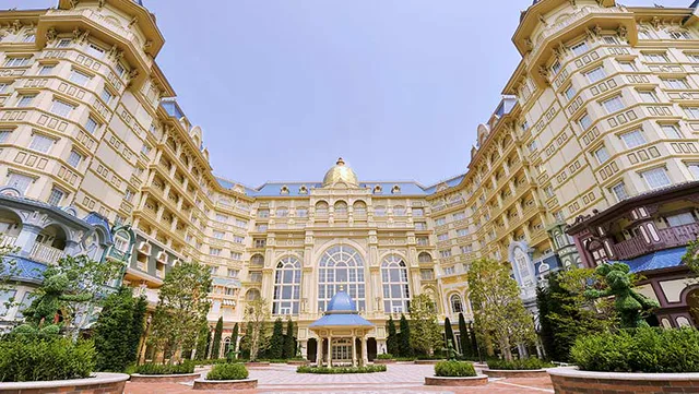Tokyo Disneyland Hotel vs Toy Story Hotel: Which Is Worth Paying For? — Japan travel guide