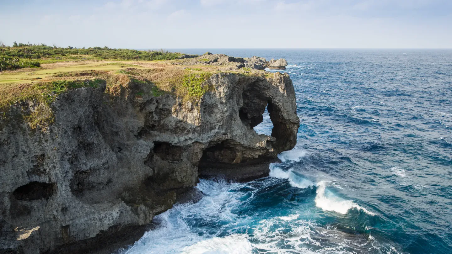 Onna vs Naha: Where to Spend Your Last Night in Okinawa — Japan travel guide