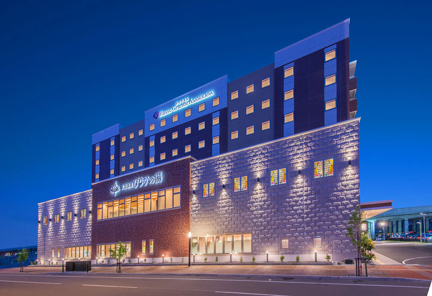 Hotel WBF Grande Asahikawa: Is a 2-Minute Station Walk Worth It for a Northern Hokkaido Base? — Japan travel guide