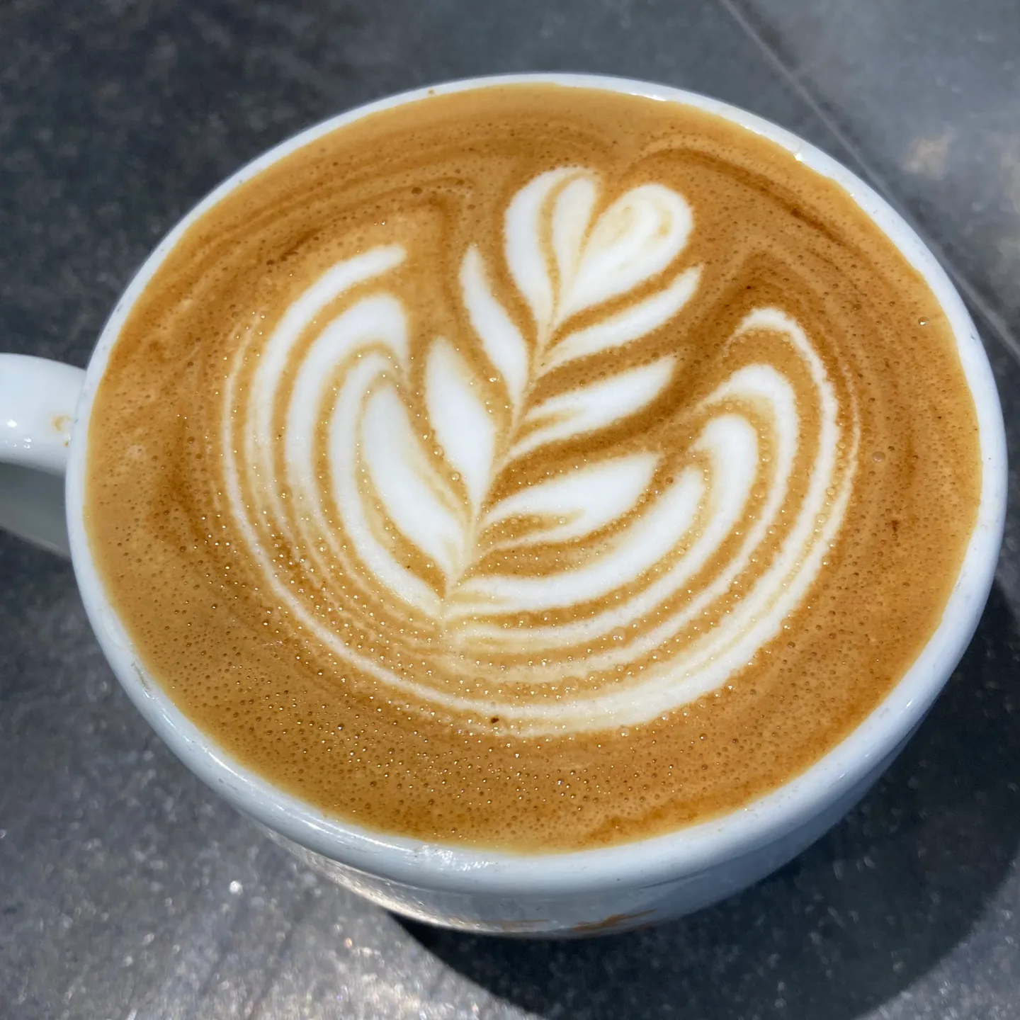 Fukuoka coffee and dessert walk with a real latte-art coffee