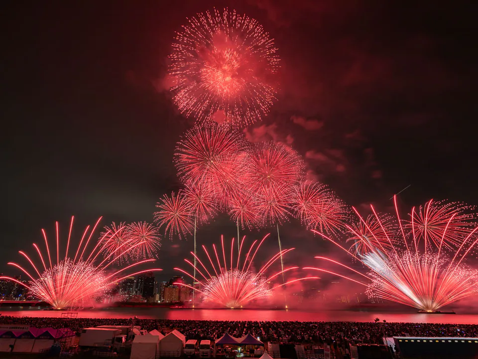 Naniwa Yodogawa Fireworks 2026: Umeda Side Is Closed — Juso or Tsukamoto? — Japan travel guide